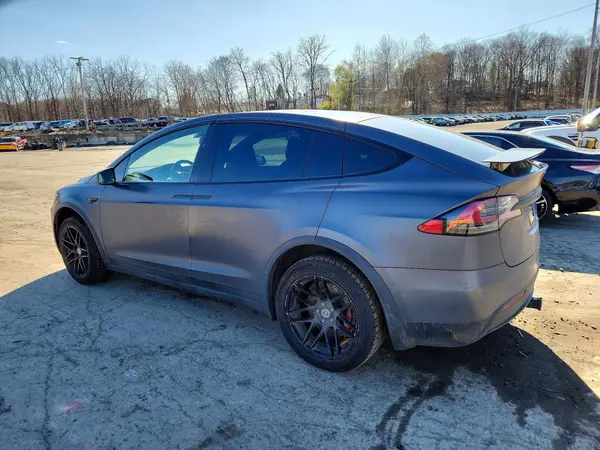 5YJXCAE47KF154359 2019 TESLA MODEL X - Image 2