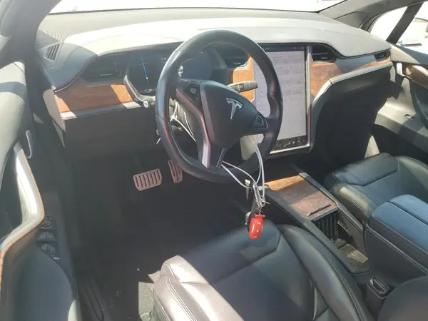 5YJXCAE47KF189516 2019 TESLA MODEL X - Image 8