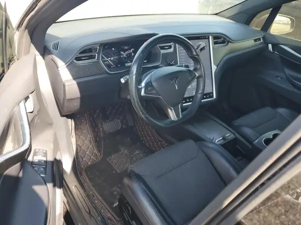 5YJXCAE48GF018782 2016 TESLA MODEL X - Image 8