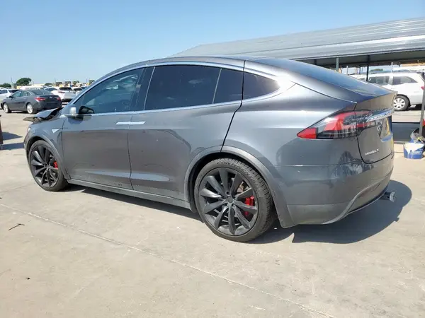 5YJXCAE49GF000405 2016 TESLA MODEL X - Image 2