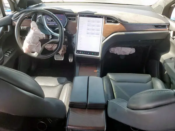 5YJXCAE49GF000405 2016 TESLA MODEL X - Image 8