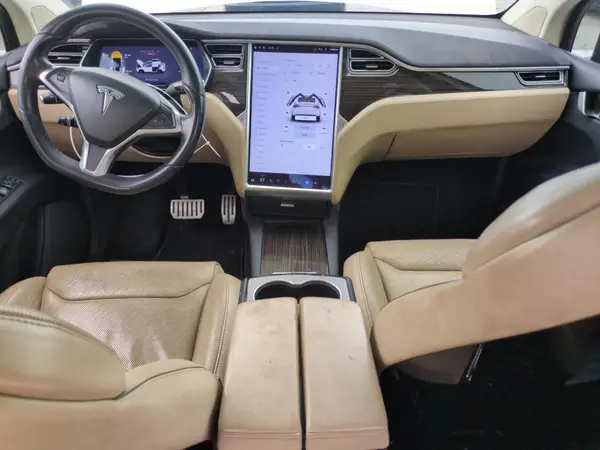 5YJXCAE49GF003613 2016 TESLA MODEL X - Image 8