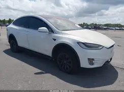 5YJXCAE49HF052764 2017 TESLA MODEL X