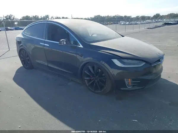 5YJXCAE49HF067846 2017 TESLA MODEL X - Image 1