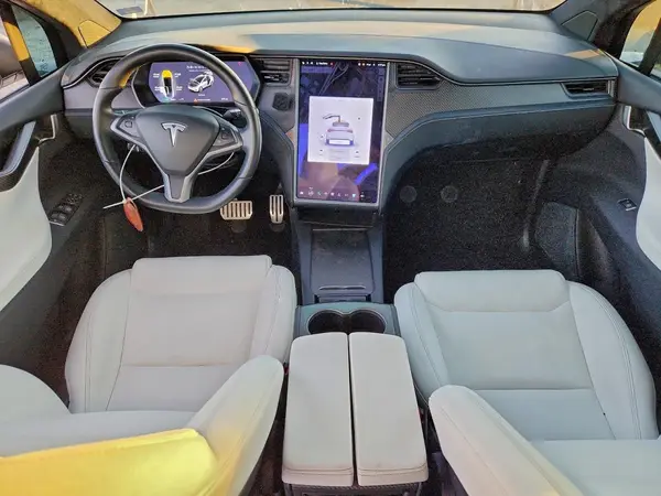 5YJXCAE49LF301945 2020 TESLA MODEL X - Image 8