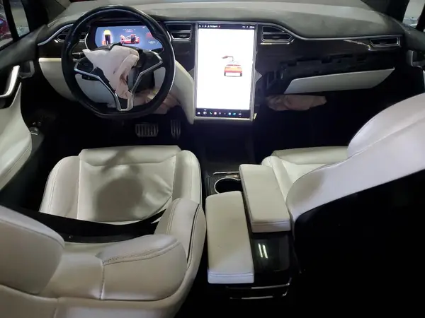 5YJXCAE4XGF011963 2016 TESLA MODEL X - Image 8
