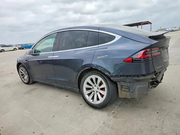 5YJXCAE4XJF142933 2018 TESLA MODEL X - Image 2