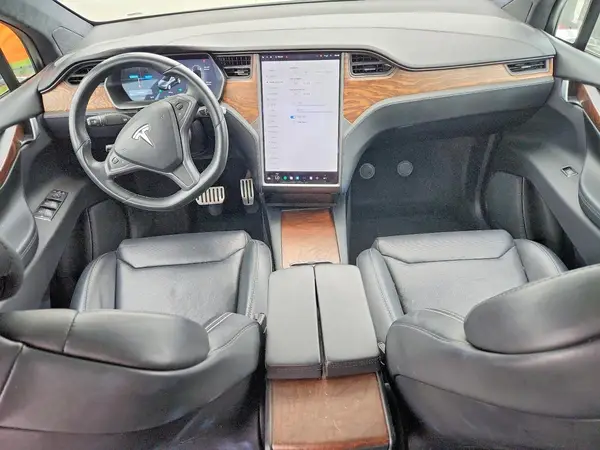 5YJXCAE4XJF142933 2018 TESLA MODEL X - Image 8
