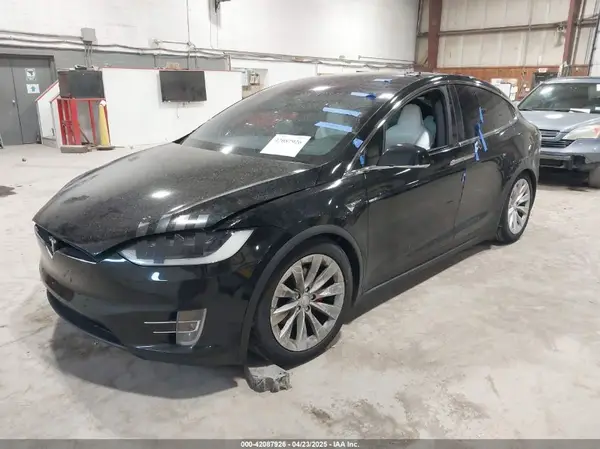 5YJXCAE4XKF180356 2019 TESLA MODEL X - Image 2