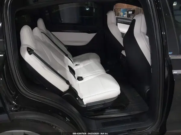 5YJXCAE4XKF180356 2019 TESLA MODEL X - Image 8