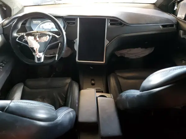 5YJXCBE20GF002810 2016 TESLA MODEL X - Image 8
