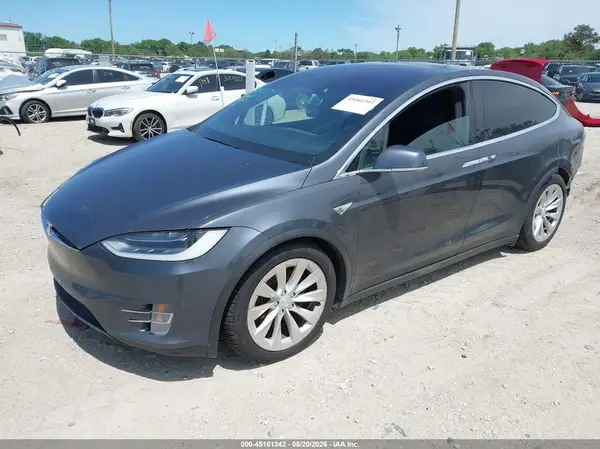 5YJXCBE20GF003343 2016 TESLA MODEL X - Image 2