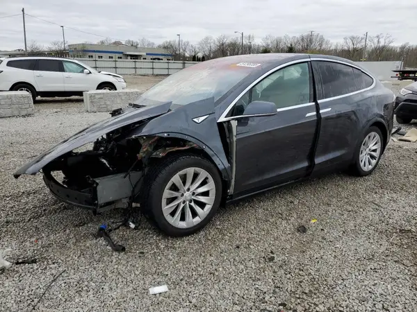 5YJXCBE20GF005402 2016 TESLA MODEL X - Image 1