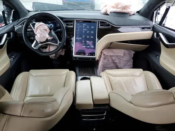 5YJXCBE20GF005402 2016 TESLA MODEL X - Image 8