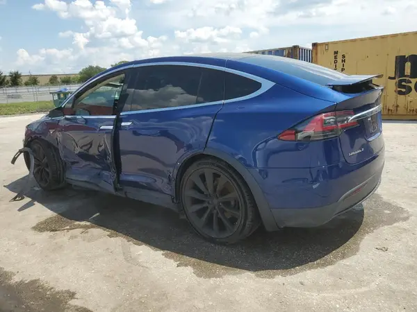5YJXCBE20GF005495 2016 TESLA MODEL X - Image 2