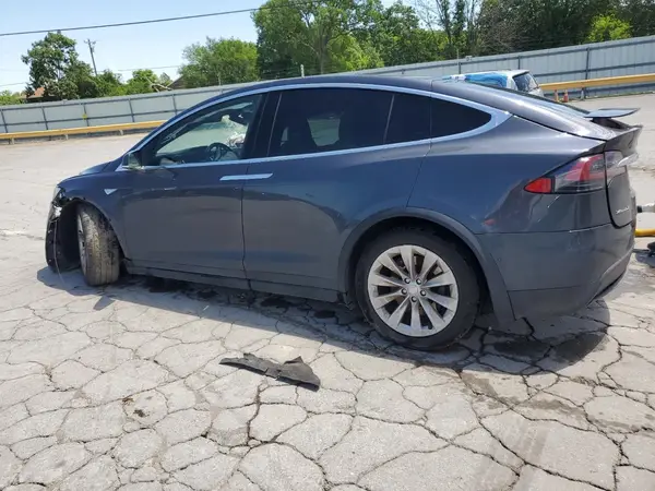 5YJXCBE20GF012155 2016 TESLA MODEL X - Image 2