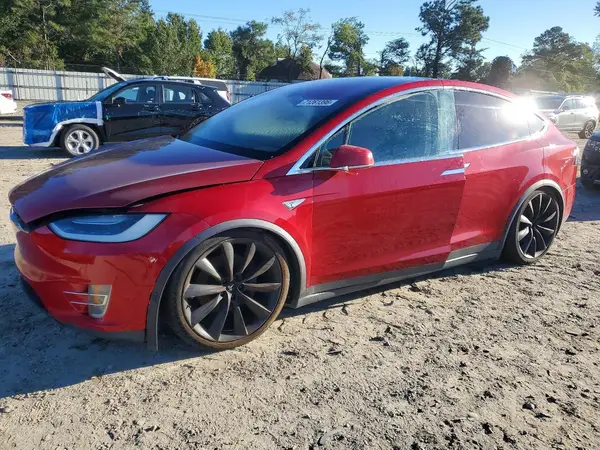 5YJXCBE20GF015119 2016 TESLA MODEL X - Image 1