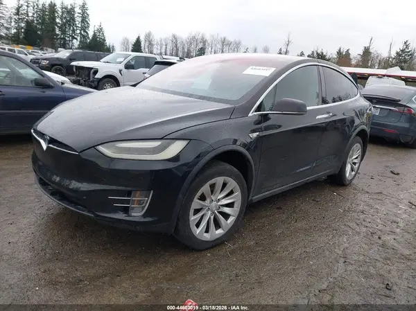 5YJXCBE20GF016416 2016 TESLA MODEL X - Image 2