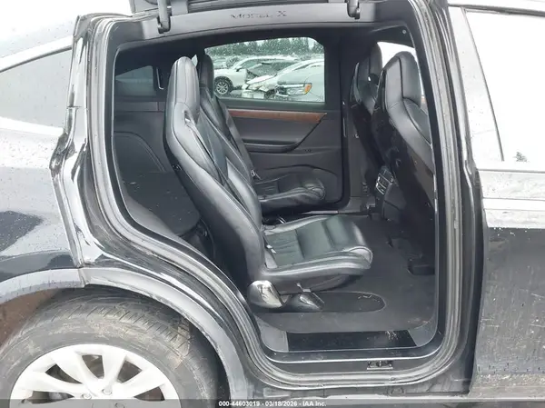 5YJXCBE20GF016416 2016 TESLA MODEL X - Image 8
