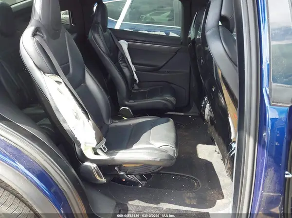 5YJXCBE20HF044041 2017 TESLA MODEL X - Image 8