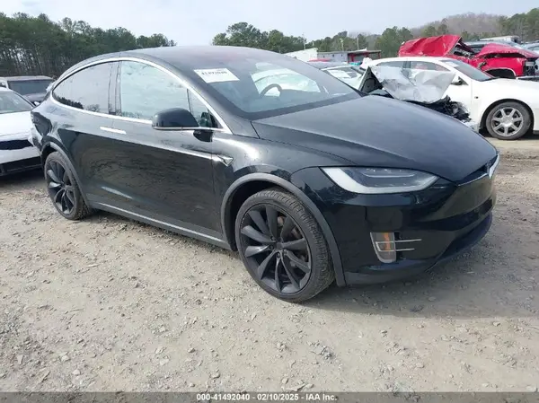 5YJXCBE20HF069506 2017 TESLA MODEL X - Image 1