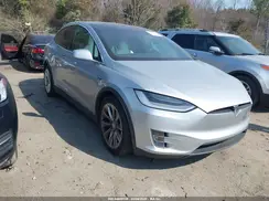 5YJXCBE20HF076035 2017 TESLA MODEL X
