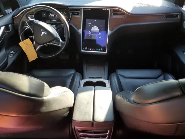 5YJXCBE20HF077816 2017 TESLA MODEL X - Image 8