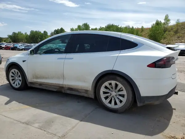 5YJXCBE20JF090345 2018 TESLA MODEL X - Image 2