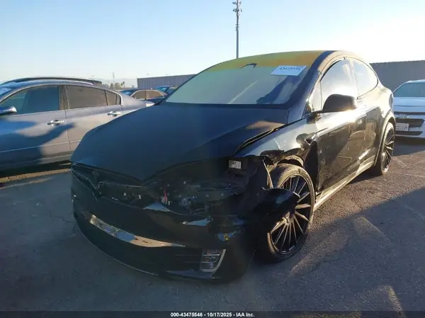 5YJXCBE20JF105099 2018 TESLA MODEL X - Image 2