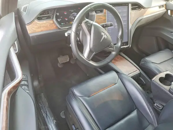 5YJXCBE20JF110593 2018 TESLA MODEL X - Image 8