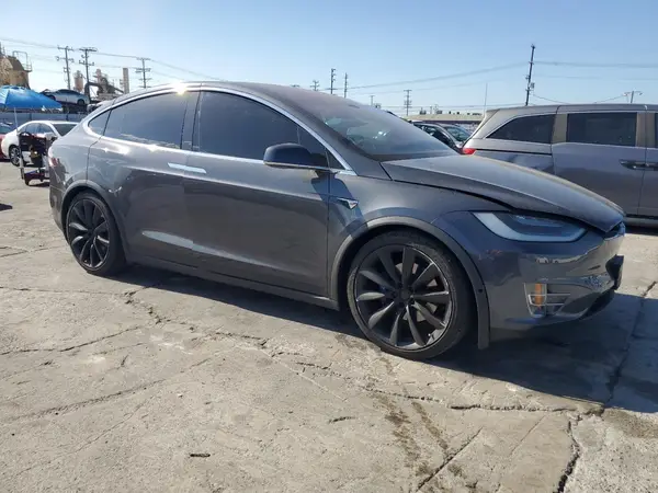2018 TESLA MODEL X COPART lot 86170465 auction photo 4