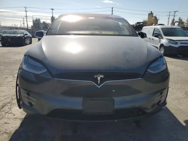 2018 TESLA MODEL X COPART lot 86170465 auction photo 5