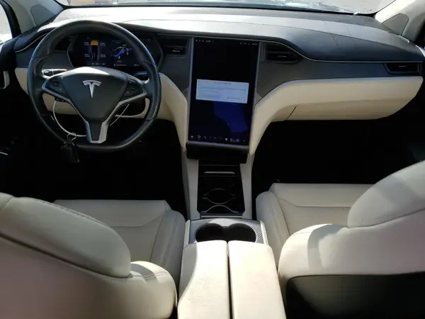 5YJXCBE20JF130181 2018 TESLA MODEL X - Image 8