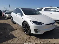 5YJXCBE20JF135526 2018 TESLA MODEL X