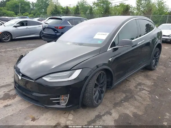 5YJXCBE20JF137955 2018 TESLA MODEL X - Image 2