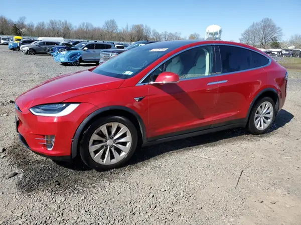 5YJXCBE20KF151193 2019 TESLA MODEL X - Image 1