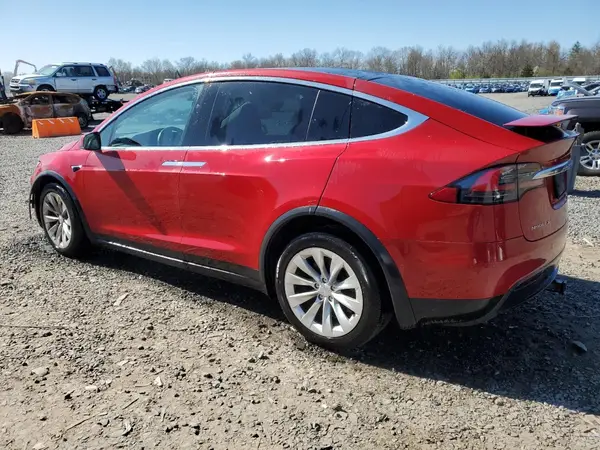 5YJXCBE20KF151193 2019 TESLA MODEL X - Image 2