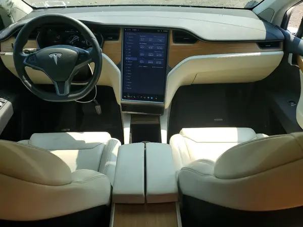 2019 TESLA MODEL X COPART lot 62646246 auction photo 8