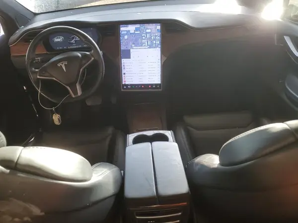 5YJXCBE20KF184582 2019 TESLA MODEL X - Image 8