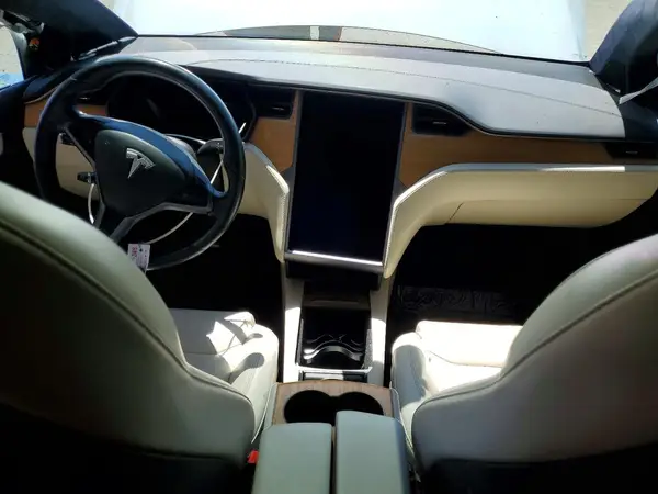 5YJXCBE20LF260951 2020 TESLA MODEL X - Image 8