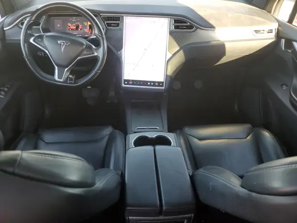 5YJXCBE21GF006221 2016 TESLA MODEL X - Image 8