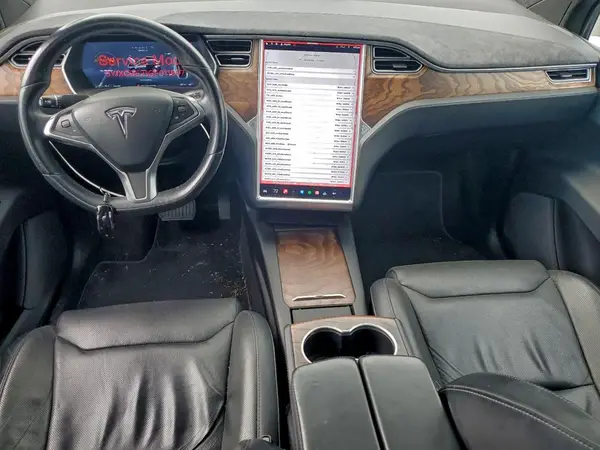 5YJXCBE21GF011967 2016 TESLA MODEL X - Image 8