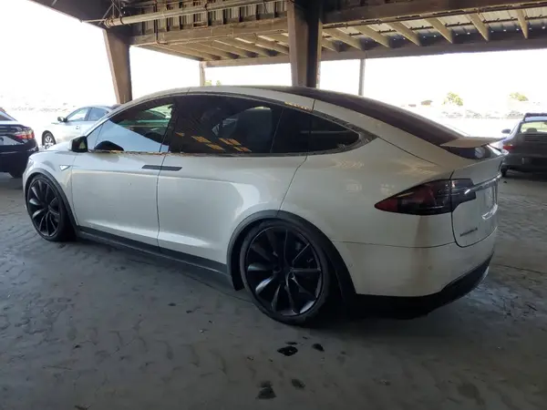 5YJXCBE21GF022158 2016 TESLA MODEL X - Image 2