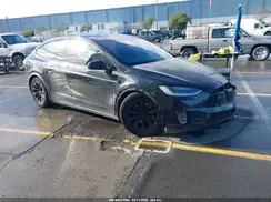 5YJXCBE21GF023651 2016 TESLA MODEL X