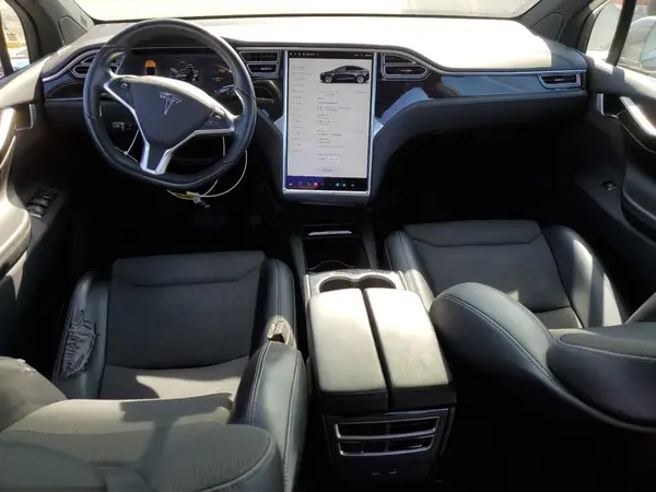 5YJXCBE21GF027716 2016 TESLA MODEL X - Image 8