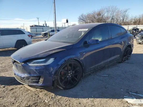 5YJXCBE21HF036000 2017 TESLA MODEL X - Image 1