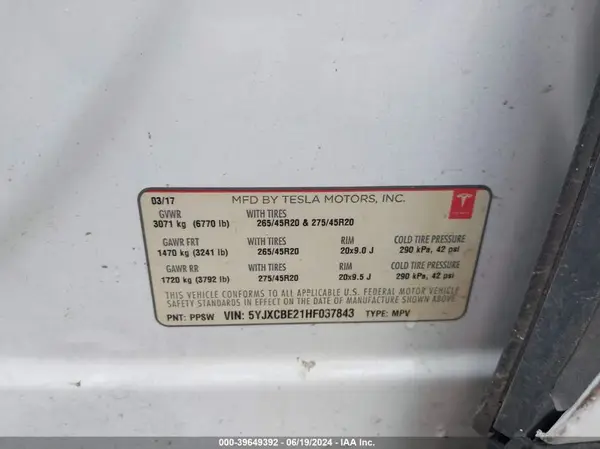 5YJXCBE21HF037843 2017 TESLA MODEL X - Image 8