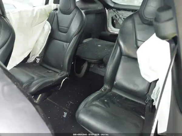 5YJXCBE21HF044646 2017 TESLA MODEL X - Image 8