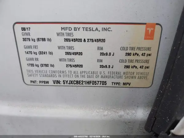 5YJXCBE21HF057705 2017 TESLA MODEL X - Image 8