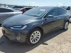 5YJXCBE21HF063925 2017 TESLA MODEL X